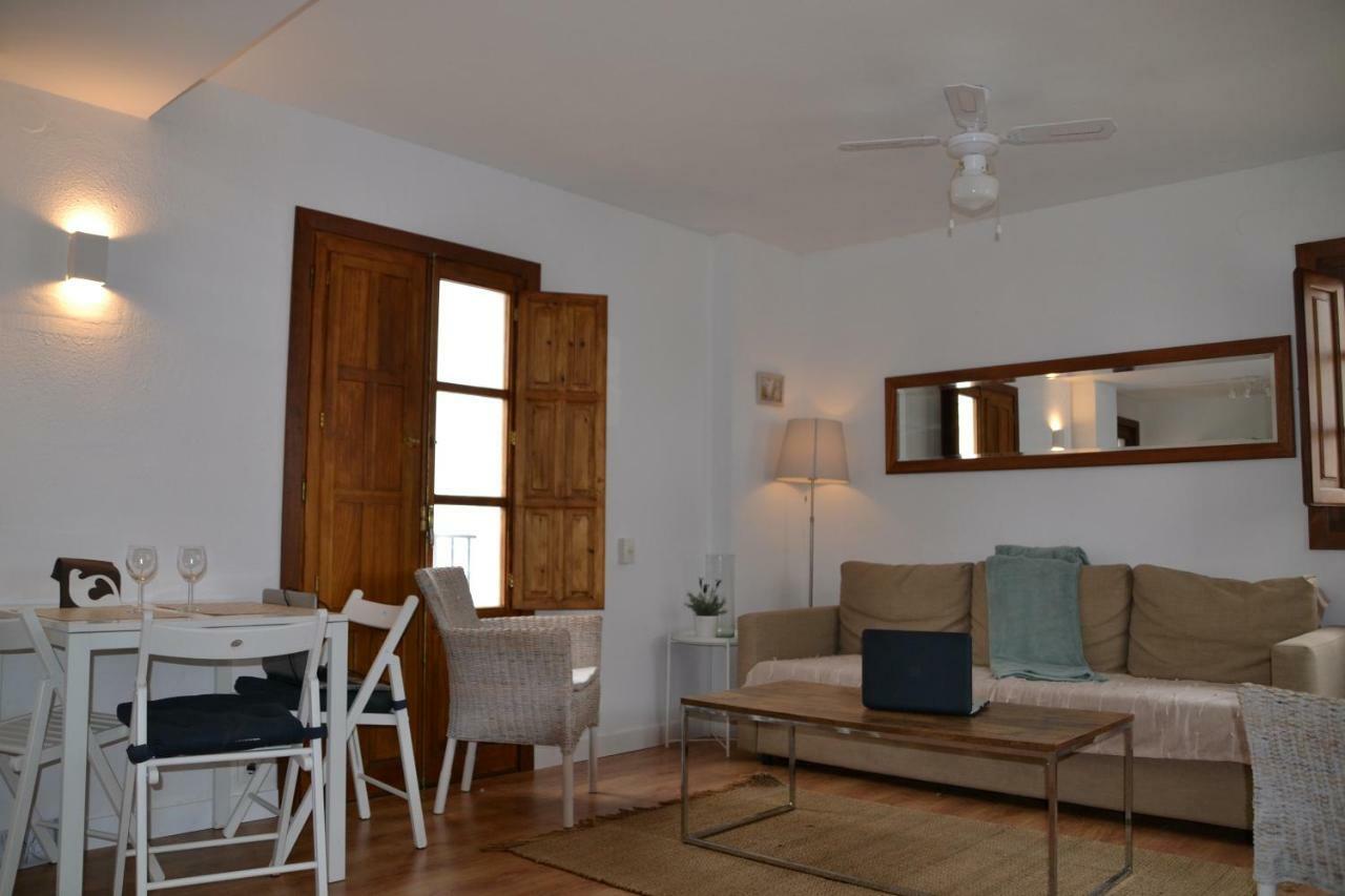 Duquesa Puerto Apartment Manilva Luaran gambar